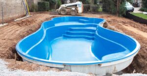 lifespan of fiberglass pool
