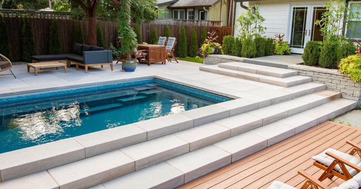 Backyard Pool