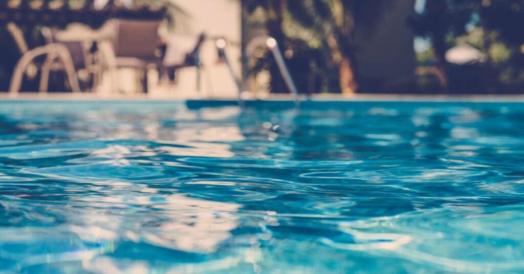 Flocculant In Swimming Pools