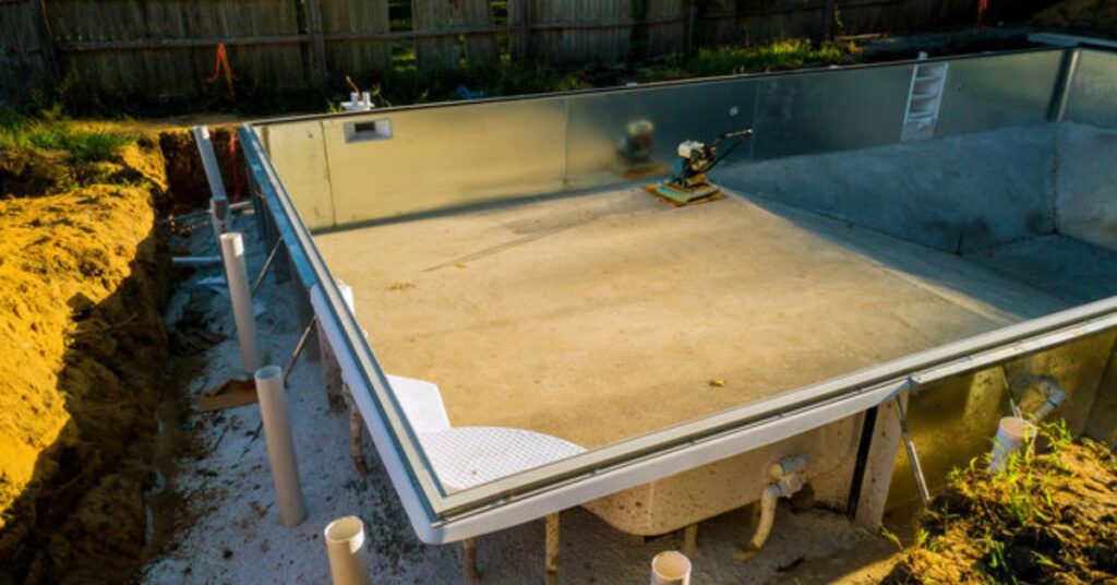 Swimming pool installation